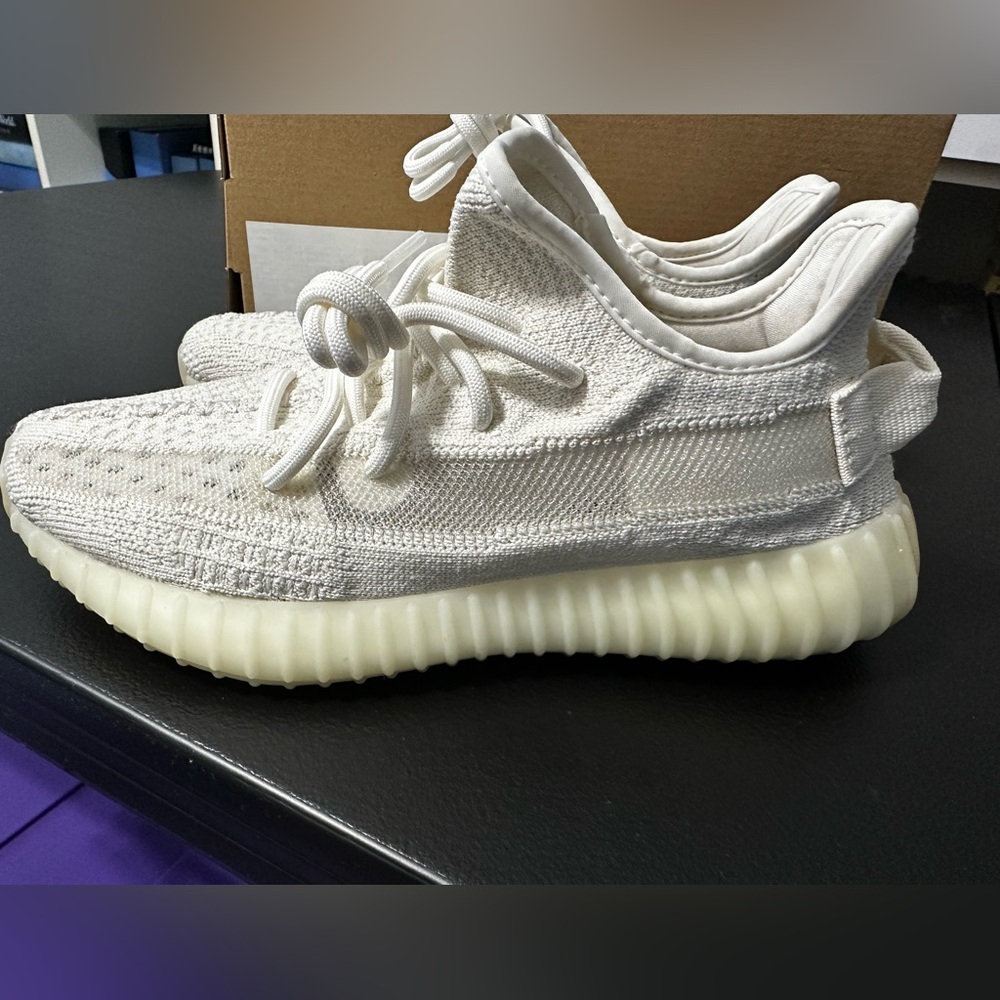 Women’s adidas Yeezy Boost 350 V2 Bone